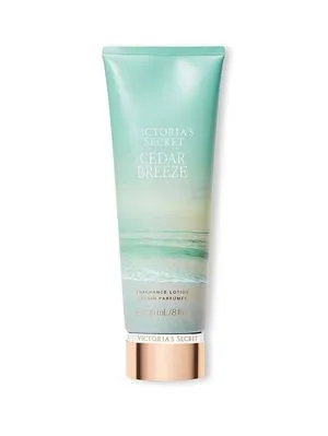 Lociones Corporales. CEDAR BREEZE